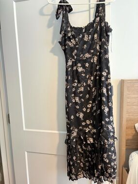 Lulu's Black Floral Midi Dress with Cream Blossoms